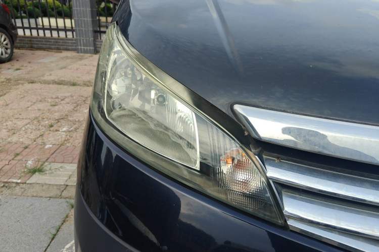 Used Nissan NV200 2014 1.6L Manual Luxury Model China V Standard Right Front Headlight