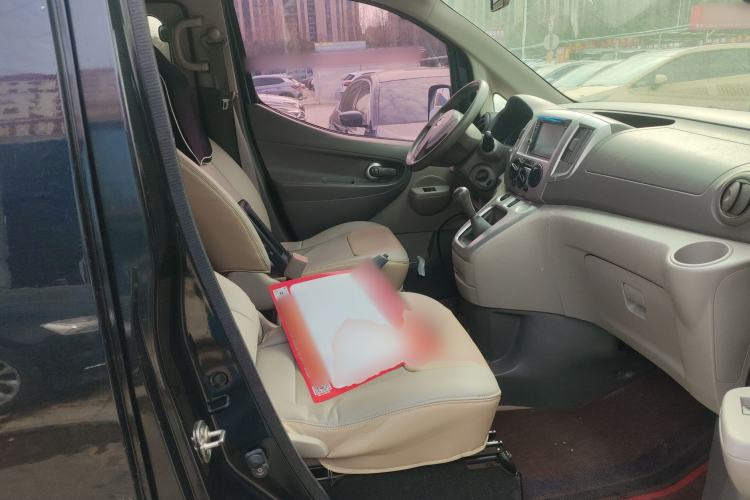 Used Nissan NV200 2014 1.6L Manual Zunya Model China IV Standard Right Front Seat