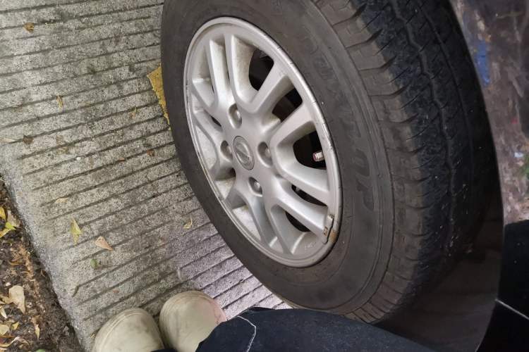 Used Nissan NV200 2014 1.6L CVT Zunya Model China IV Standard Right Front Wheel Hub
