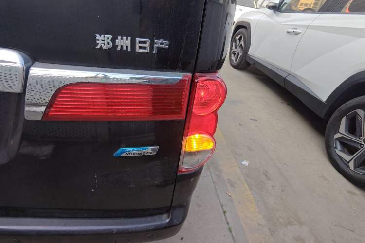 Used Nissan NV200 2014 1.6L CVT Luxury Model China IV Standard Right Rear Taillight