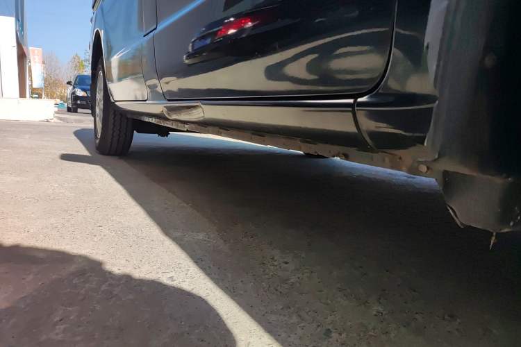 Used Nissan NV200 2014 1.6L Manual Luxury Model China IV Standard Right Side Sill