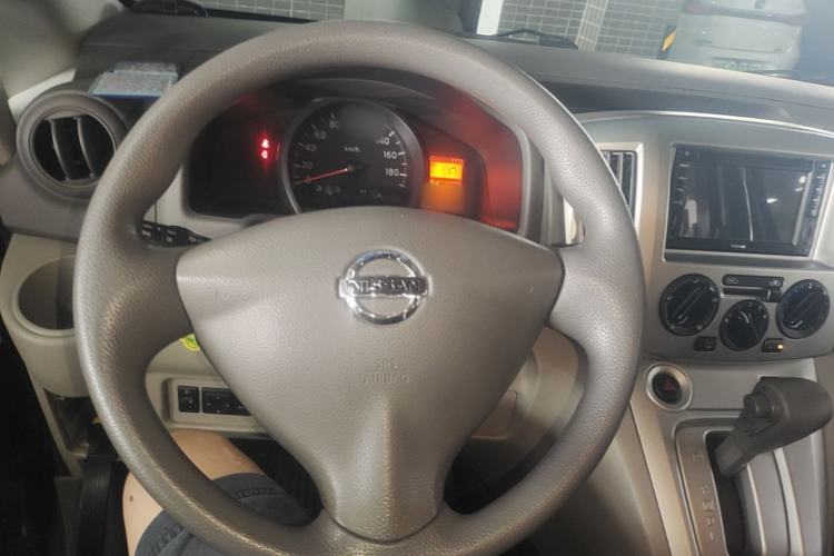 Used Nissan NV200 2014 1.6L CVT Zunya Model China IV Standard Steering Wheel