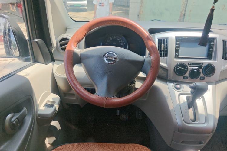 Used Nissan NV200 2014 1.6L CVT Luxury Model China IV Standard Steering Wheel
