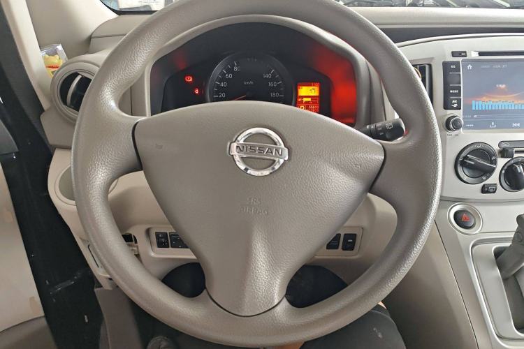 Used Nissan NV200 2014 1.6L CVT Zunya Trim China V Standard Steering Wheel