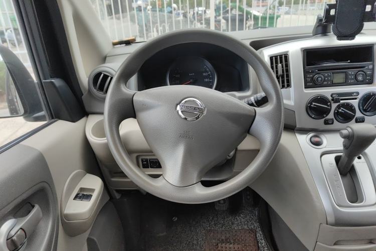 Used Nissan NV200 2014 1.6L CVT Luxury Model China IV Standard Steering Wheel