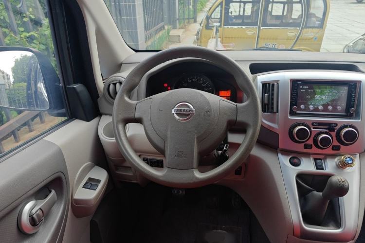 Used Nissan NV200 2014 1.6L Manual Luxury Model China V Standard Steering Wheel