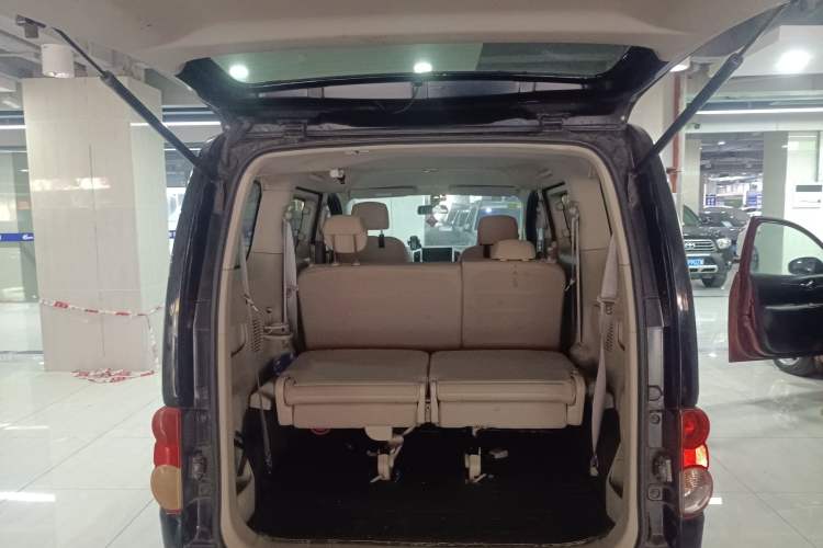 Used Nissan NV200 2014 1.6L Manual Luxury Model China V Standard Trunk
