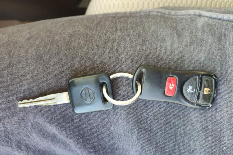 Used Nissan NV200 2014 1.6L Manual Luxury Model China IV Standard Vehicle Key