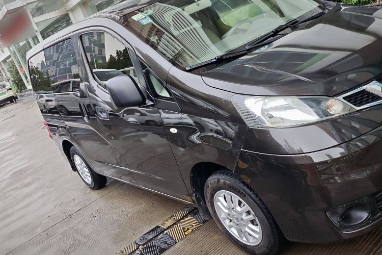 Used Nissan NV200 2014 1.6L Manual Zunya Model China IV Standard Exterior 2