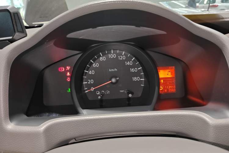 Used Nissan NV200 2014 1.6L CVT Luxury Model China IV Standard Instrument Cluster