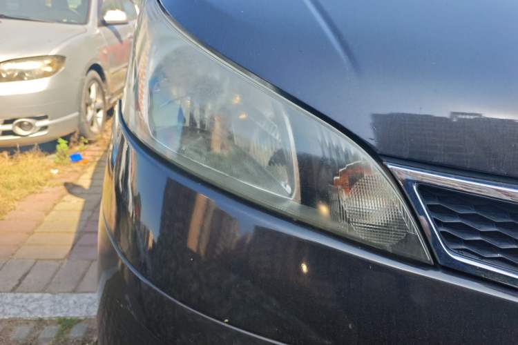 Used Nissan NV200 2014 1.6L CVT Luxury Model China V Standard Right Front Headlight
