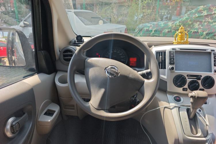 Used Nissan NV200 2014 1.6L CVT Luxury Model China V Standard Steering Wheel