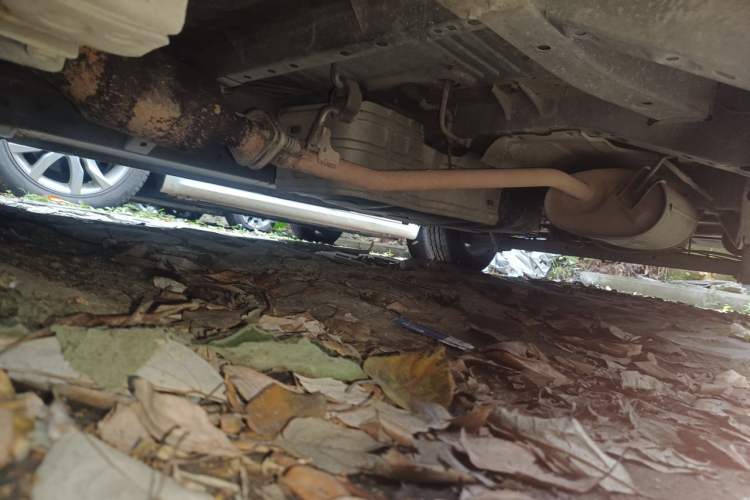 Used Nissan NV200 2014 1.6L CVT Luxury Model China IV Standard Chassis Front Left