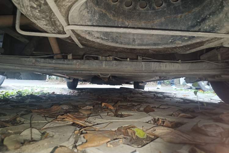 Used Nissan NV200 2014 1.6L CVT Luxury Model China IV Standard Chassis Rear