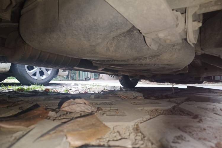 Used Nissan NV200 2014 1.6L CVT Luxury Model China IV Standard Chassis Rear Right