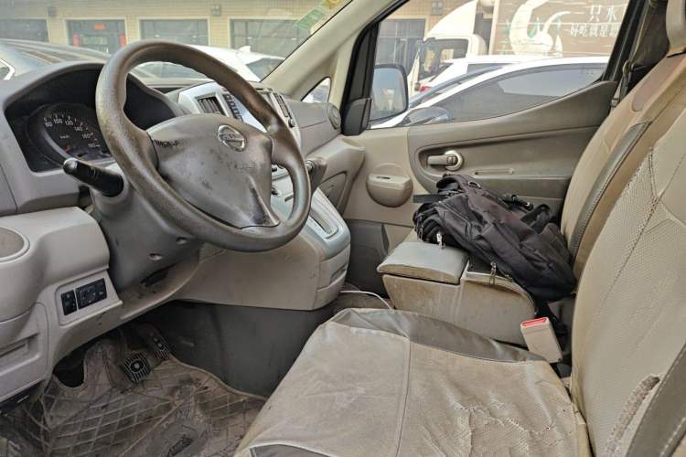 Used Nissan NV200 2014 1.6L CVT Luxury Model China V Standard Left Front Seat