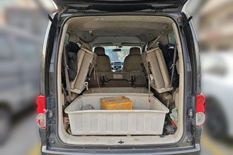 Used Nissan NV200 2014 1.6L CVT Luxury Model China V Standard Trunk