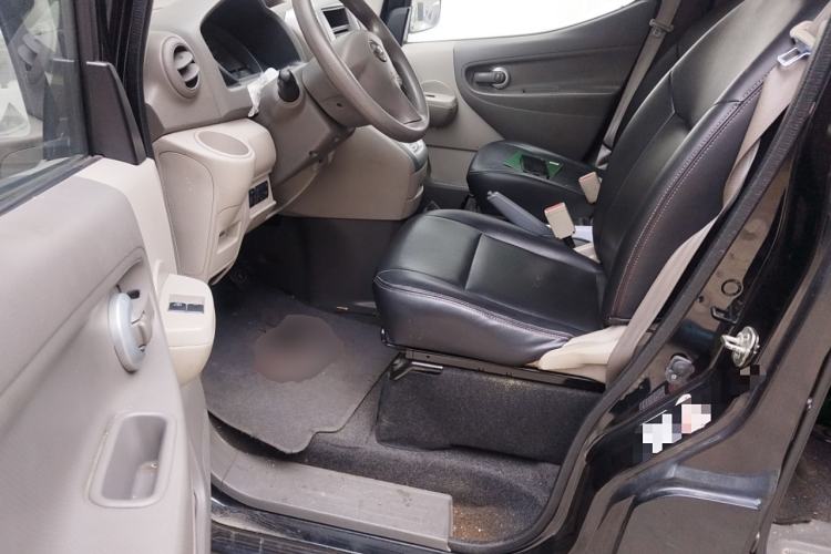 Used Nissan NV200 2014 1.6L CVT Luxury Edition China V Standard Driver Seat