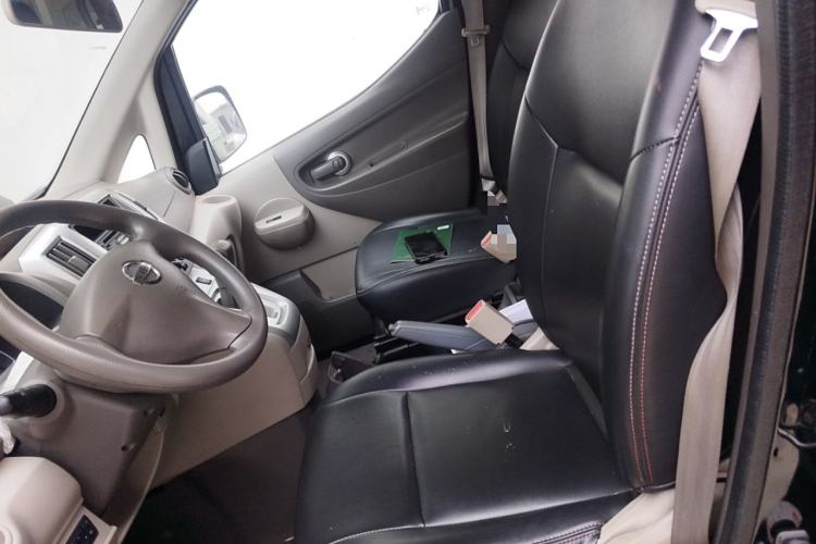 Used Nissan NV200 2014 1.6L CVT Luxury Edition China V Standard Left Front Seat