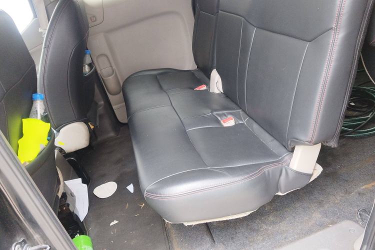 Used Nissan NV200 2014 1.6L CVT Luxury Edition China V Standard Left Rear Seat