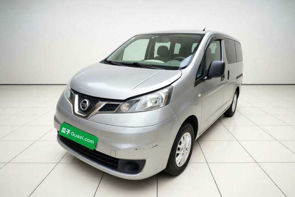 Nissan NV200 2014