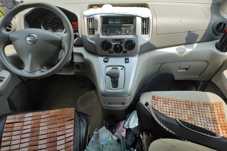 Used Nissan NV200 2014 1.6L CVT Zunya Trim China V Standard Center Console