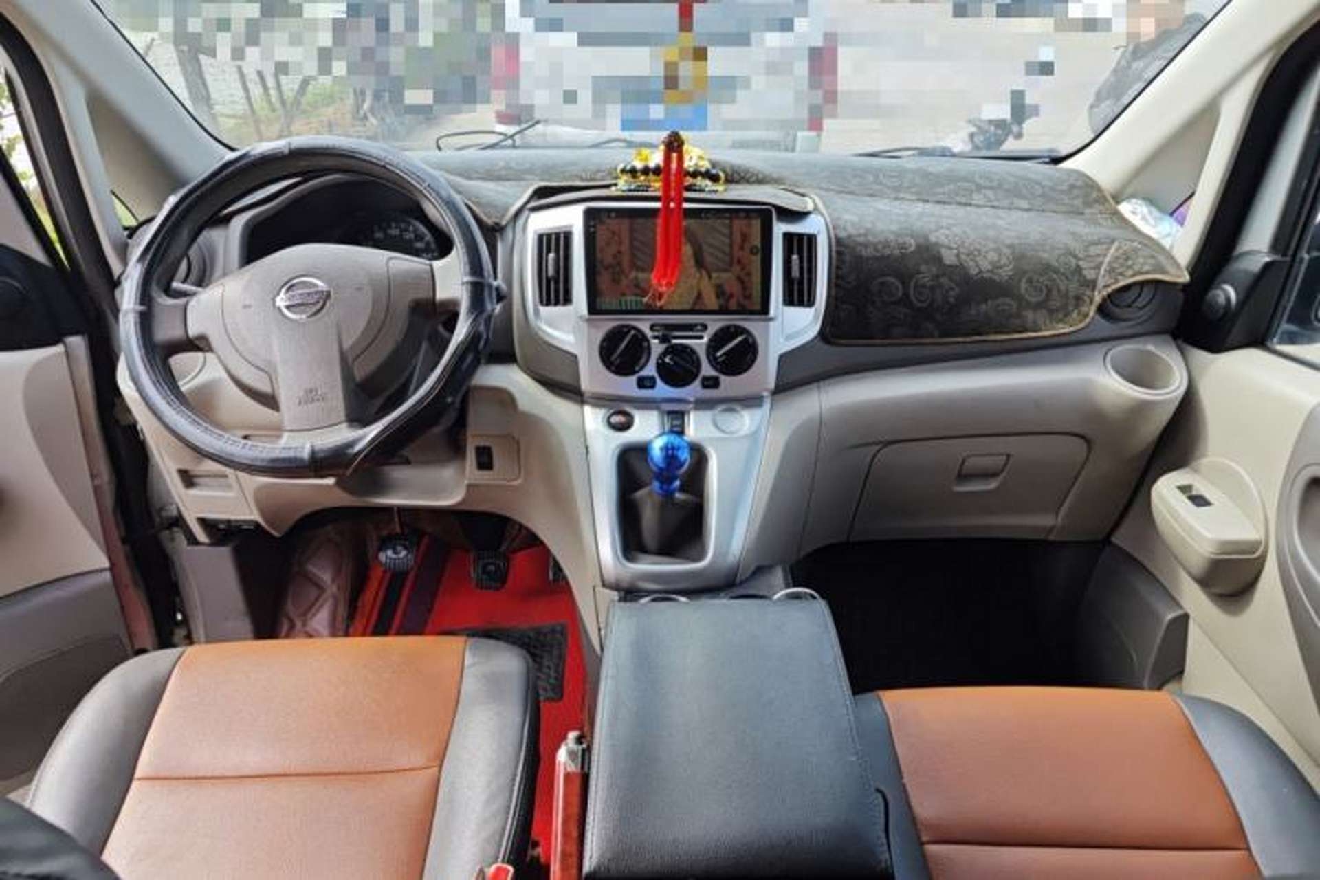 Used Nissan NV200 2014 1.6L Manual Luxury Model China V Standard Center Console