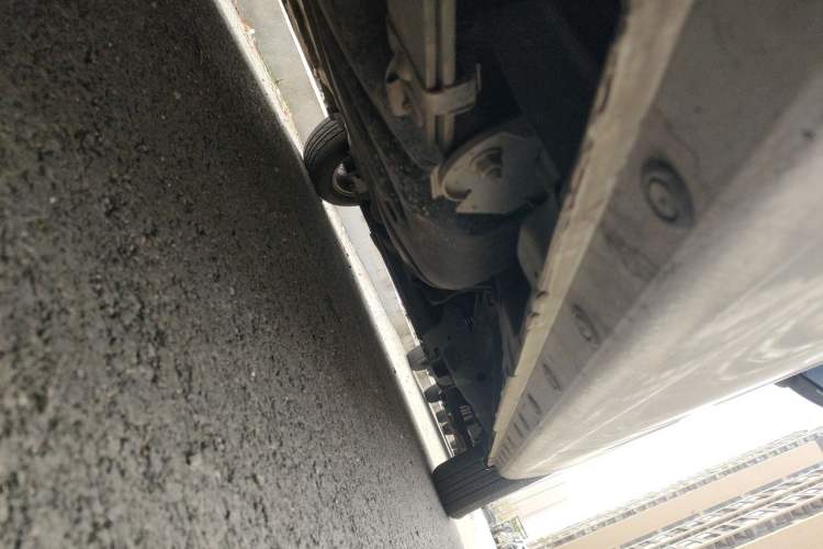 Used Nissan NV200 2014 1.6L Manual Luxury Model China IV Standard Chassis Rear Right
