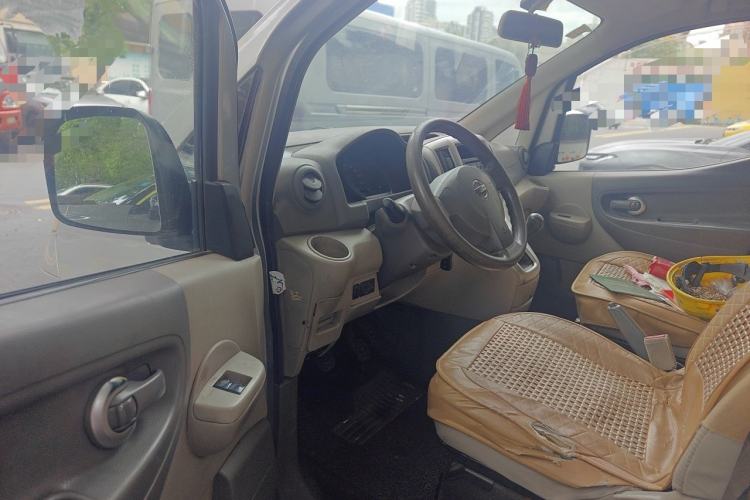 Used Nissan NV200 2014 1.6L Manual Luxury Model China V Standard Driver Seat