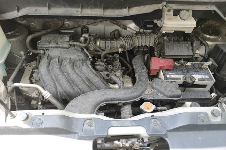Used Nissan NV200 2014 1.6L CVT Zunya Trim China V Standard Engine Bay