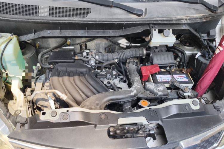 Used Nissan NV200 2014 1.6L Manual Luxury Model China V Standard Engine Bay