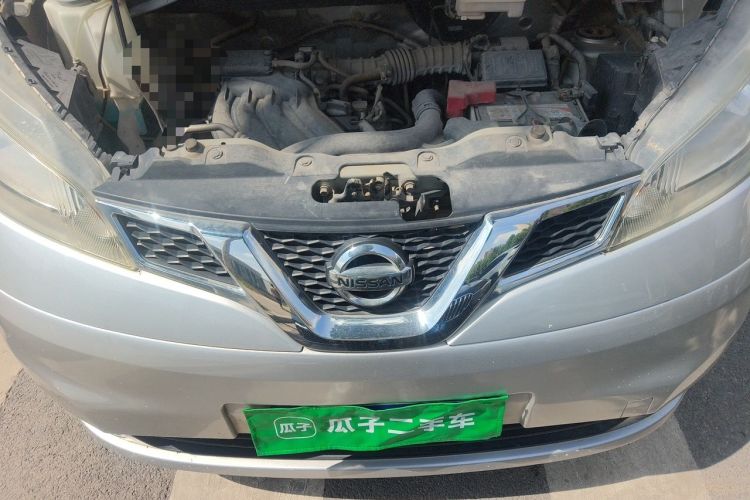 Used Nissan NV200 2014 1.6L CVT Luxury Model China IV Standard Engine Bay