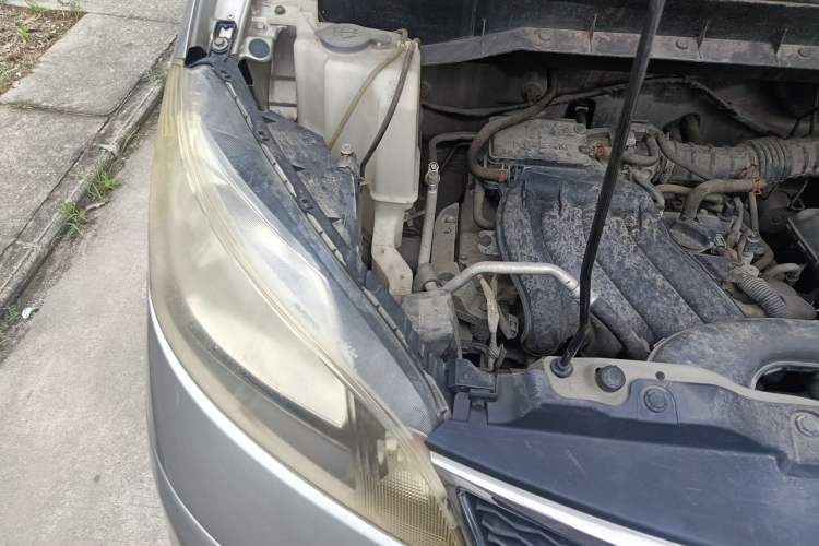 Used Nissan NV200 2014 1.6L Manual Luxury Model China IV Standard Engine Bay Right
