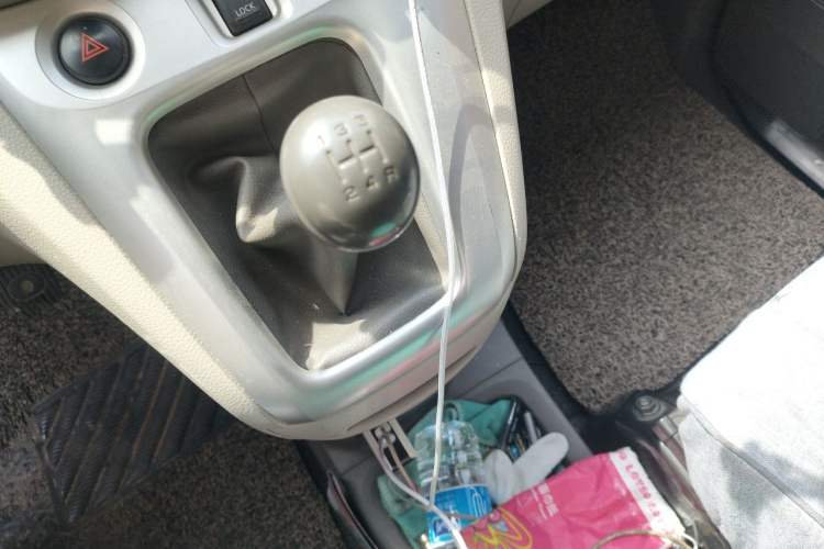 Used Nissan NV200 2014 1.6L Manual Luxury Model China IV Standard Gear Lever