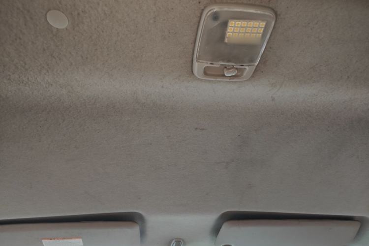 Used Nissan NV200 2014 1.6L CVT Luxury Model China IV Standard Headliner