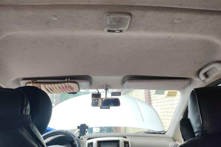 Used Nissan NV200 2014 1.6L CVT Luxury Model China V Standard Headliner