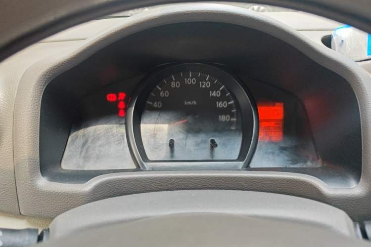 Used Nissan NV200 2014 1.6L CVT Luxury Model China IV Standard Instrument Cluster