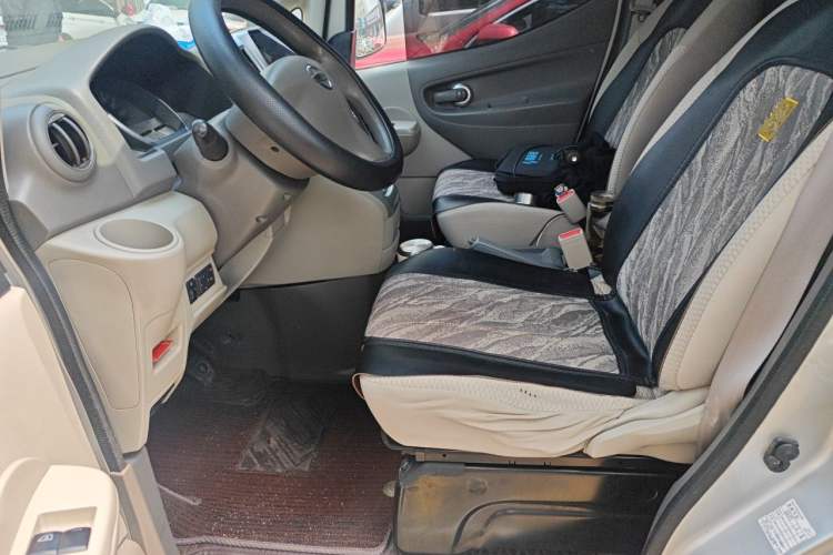 Used Nissan NV200 2014 1.6L CVT Luxury Model China IV Standard Left Front Seat
