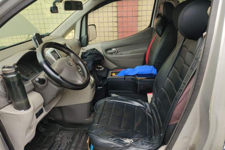 Used Nissan NV200 2014 1.6L CVT Luxury Model China V Standard Left Front Seat