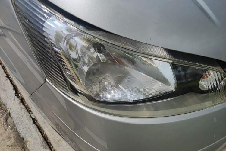Used Nissan NV200 2014 1.6L CVT Zunya Trim China V Standard Right Front Headlight