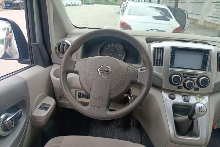 Used Nissan NV200 2014 1.6L Manual Luxury Model China IV Standard Steering Wheel