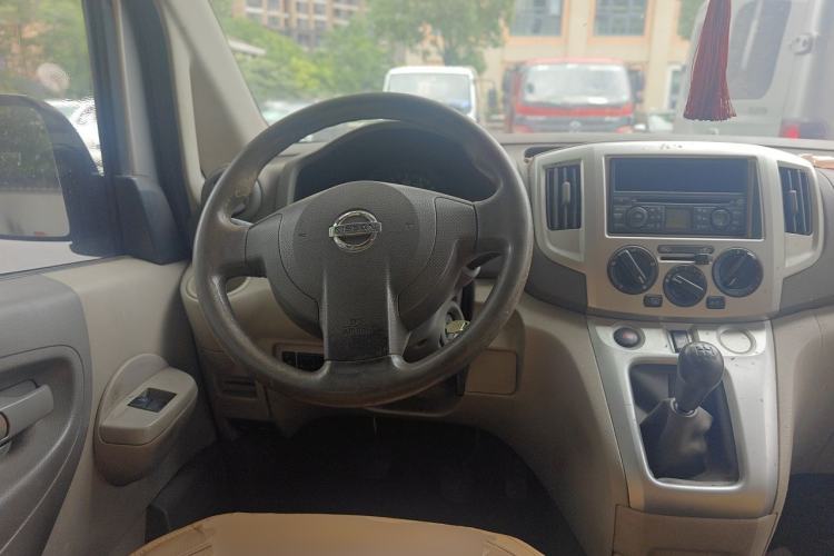 Used Nissan NV200 2014 1.6L Manual Luxury Model China V Standard Steering Wheel