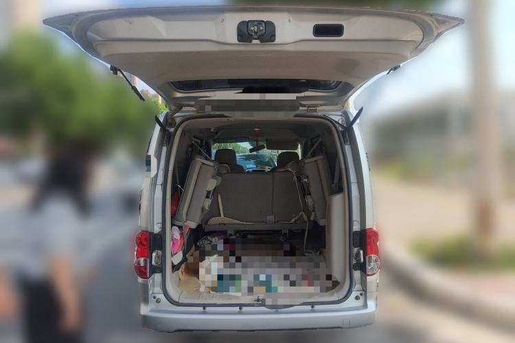 Used Nissan NV200 2014 1.6L CVT Luxury Model China IV Standard Trunk