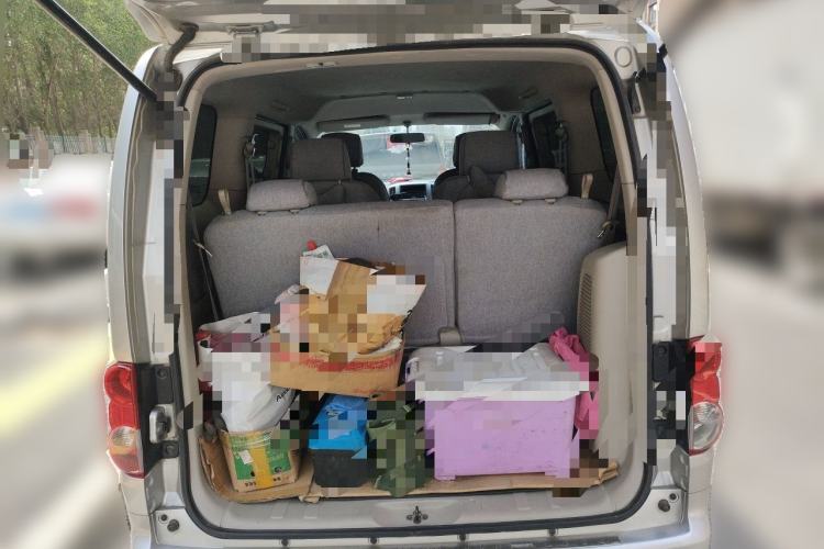 Used Nissan NV200 2014 1.6L Manual Luxury Model China IV Standard Trunk