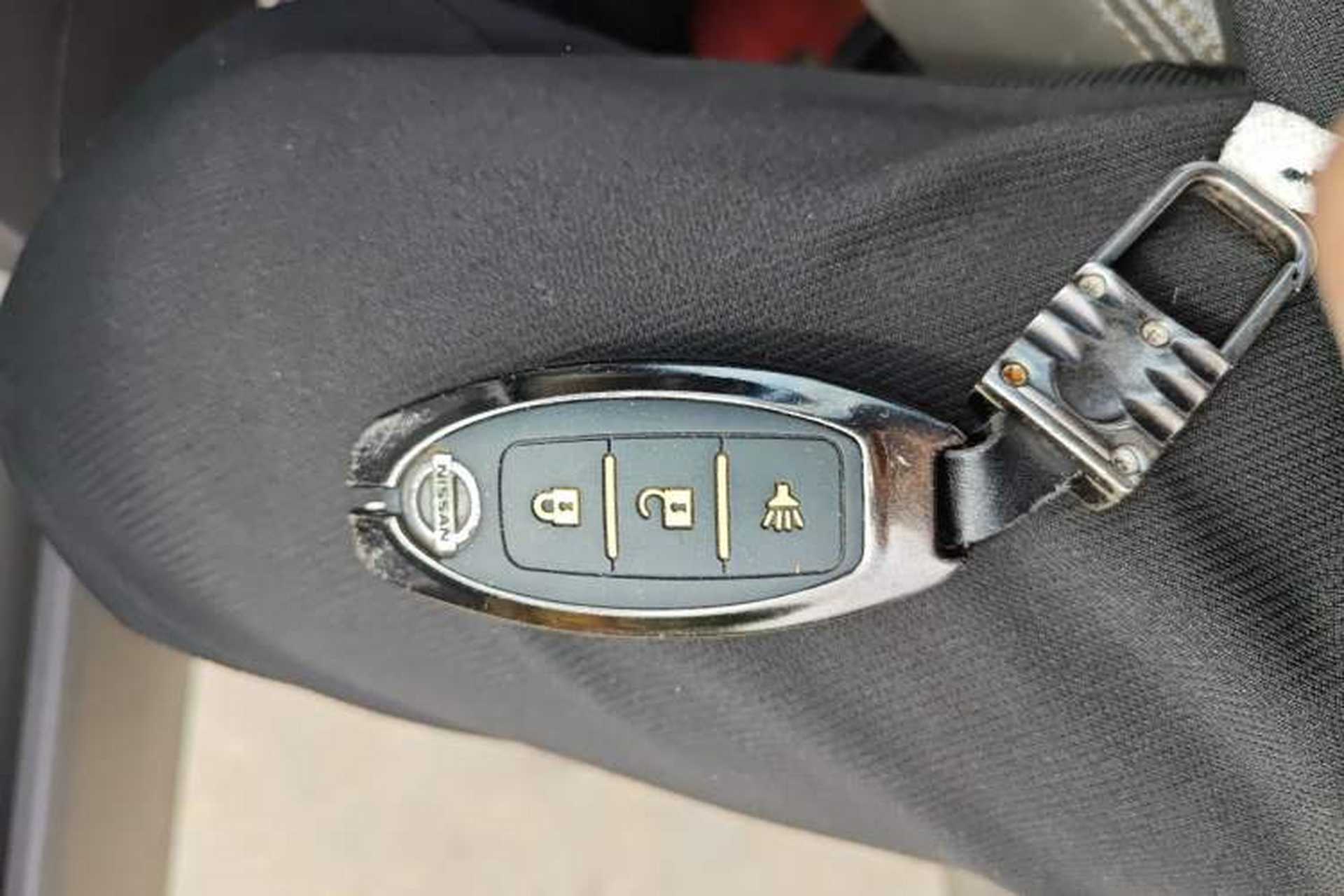 Used Nissan NV200 2014 1.6L Manual Luxury Model China V Standard Vehicle Key