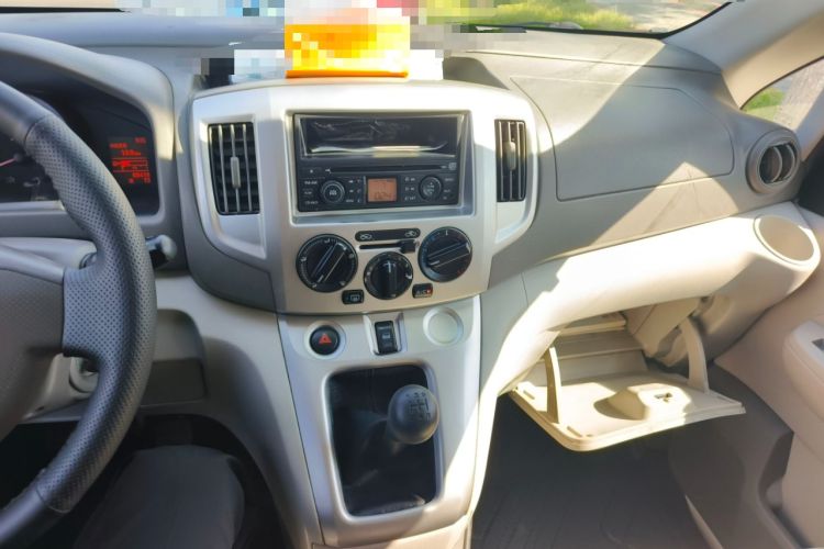 Used Nissan NV200 2014 1.6L Manual Luxury Model China IV Standard Audio And AC Panel
