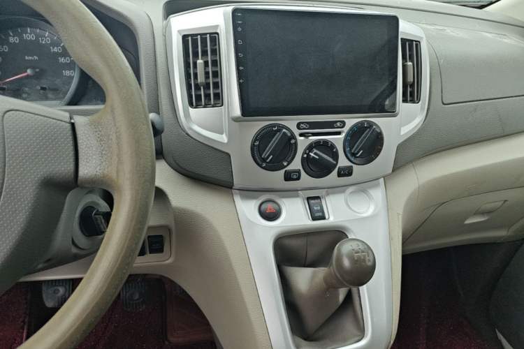 Used Nissan NV200 2014 1.6L Manual Zunya Model China IV Standard Audio And AC Panel