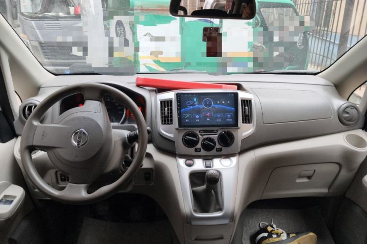 Used Nissan NV200 2014 1.6L Manual Luxury Model China IV Standard Center Console