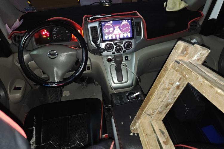 Used Nissan NV200 2014 1.6L CVT Zunya Model China IV Standard Center Console