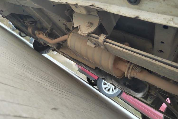 Used Nissan NV200 2014 1.6L CVT Luxury Model China IV Standard Chassis Rear Left